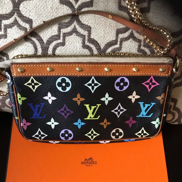 Louis Vuitton Pochette - Picture 2 of 8